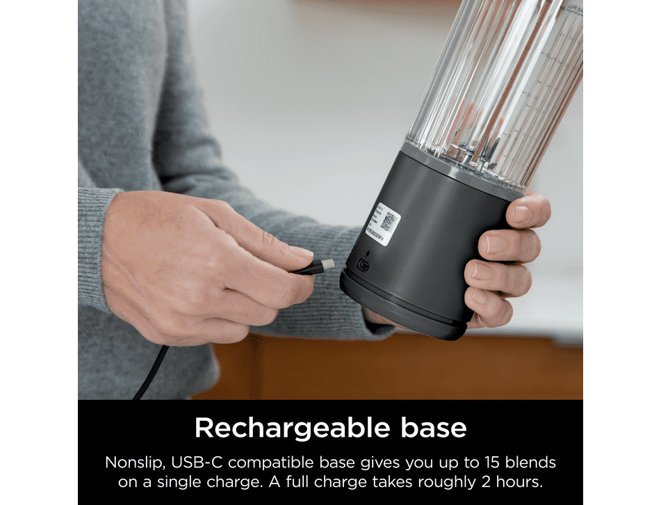 Restored Ninja Blast 16 oz. Personal Portable Blender with Leak Proof Lid & Easy Sip Spout, Perfect for Smoothies, Black, BC100BK (Refurbished)