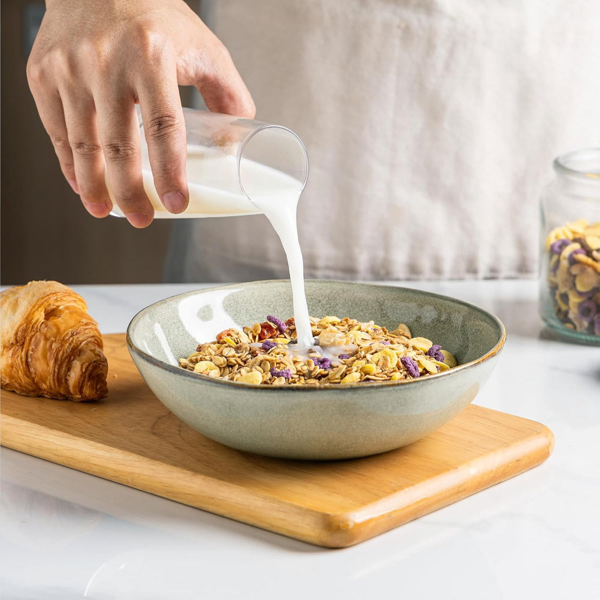 AmorArc Ceramic Cereal Bowls Set of 6, 24 oz Handmade Stoneware Bowls Set for Cereal Soup Salad, Stylish Kitchen bowls for Meal, Dishwasher & Microwave Safe, Reactive Glaze-Pearl White