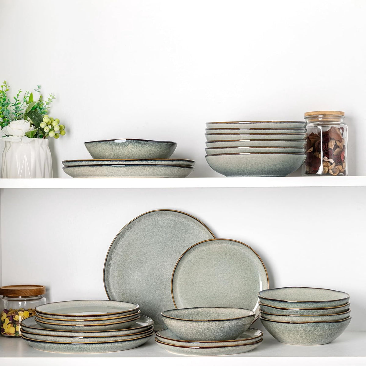 AmorArc Ceramic Plates Set of 6, 8.5 Inch Handmade Reactive Glaze Stoneware Plates set for Dessert, Salad, Appetizer, Dinner, Microwave & Dishwasher Safe, Scratch Resistant-Gade Green