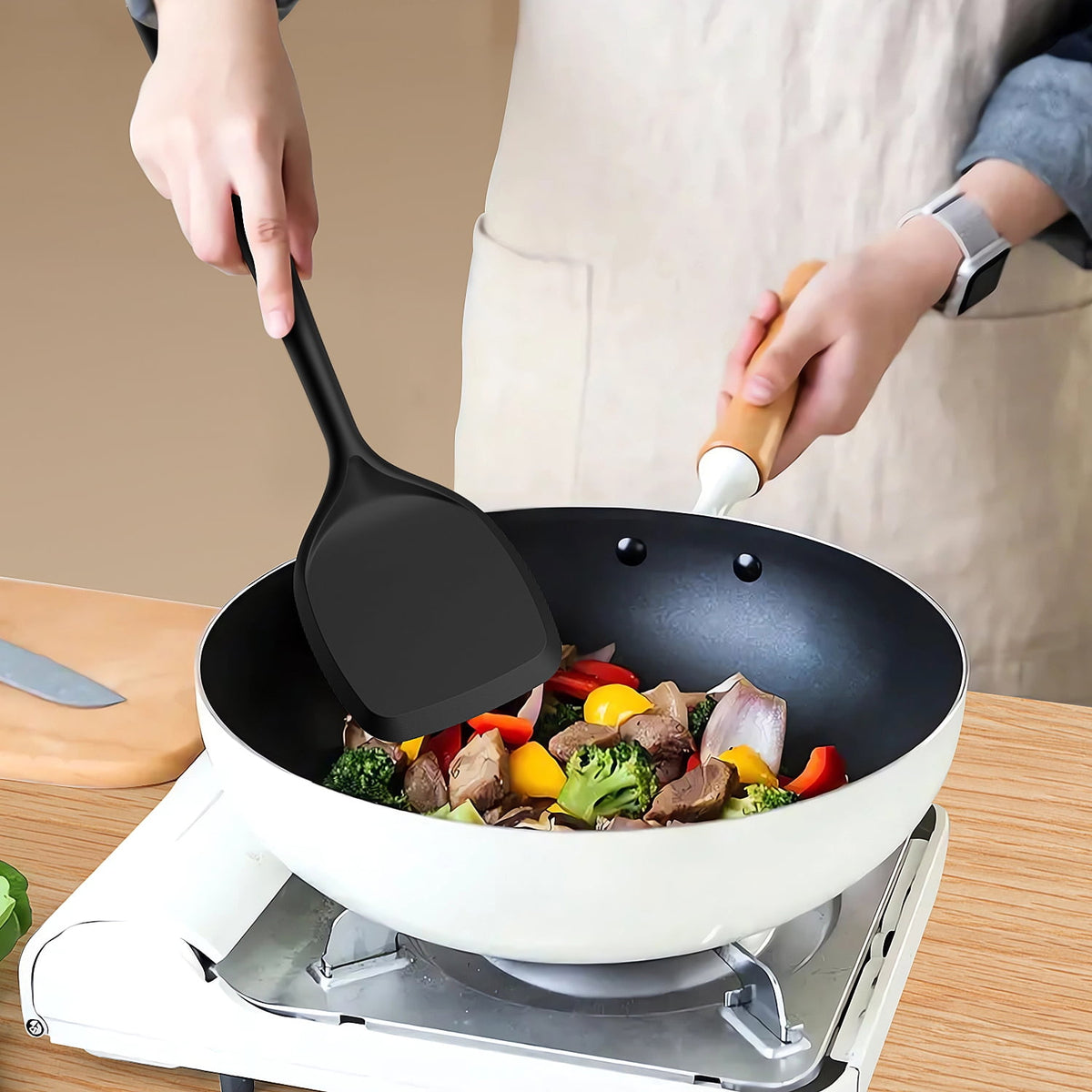 Silicone Kitchen Utensils Set, 600°F Heat Resistant Silicone Cooking Utensils, Spatula, Spoon, Whisk, Tongs, Kitchen Gadgets Tools Sets for Nonstick Cookware, Dishwasher Safe BPA Free (Black)