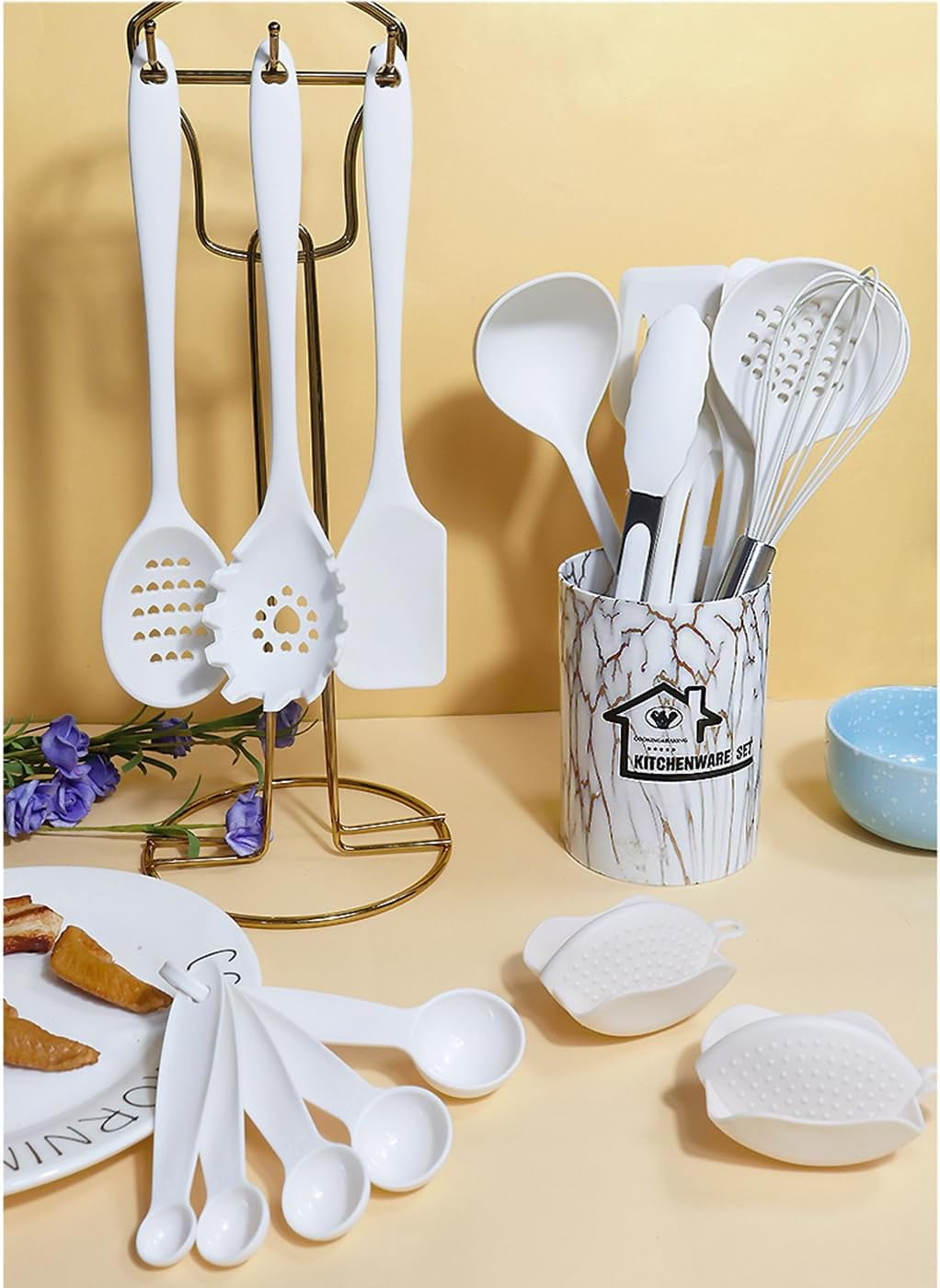 18PCS Silicone Cooking Utensils Set - 446°F Heat Resistant Kitchen Utensils,Turner Tongs,Spatula,Spoon,Brush,Whisk,Kitchen Utensil Gadgets Tools Set for Nonstick Cookware,Dishwasher Safe - Black