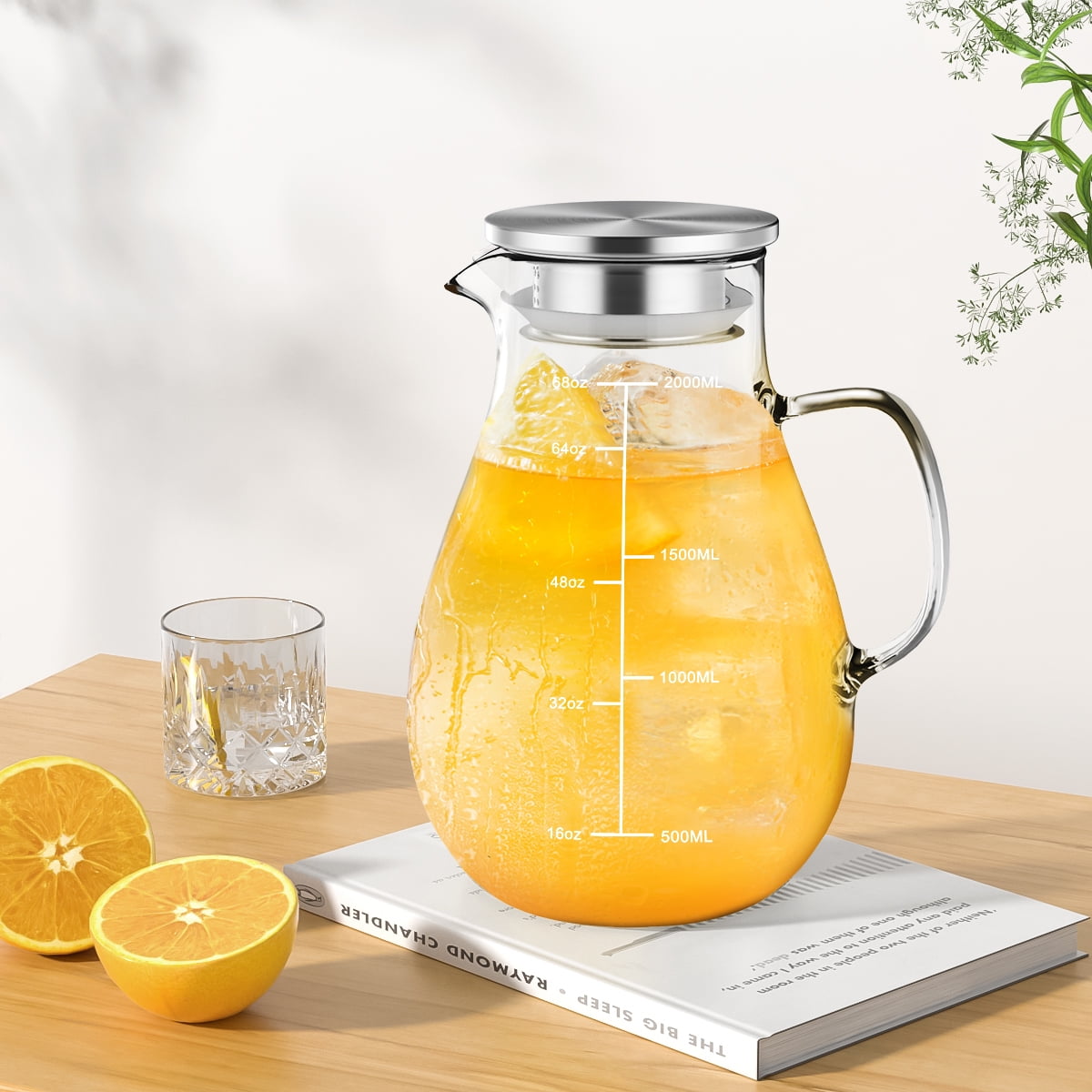 68 oz Glass Pitcher with Lid and Spout, 2 L Heat & Cold Resistant Glass Water Carafe with Precise Scale Line for Hot/Cold Water, Easy to Clean Large Drink Pitcher for Cold and Hot Beverage