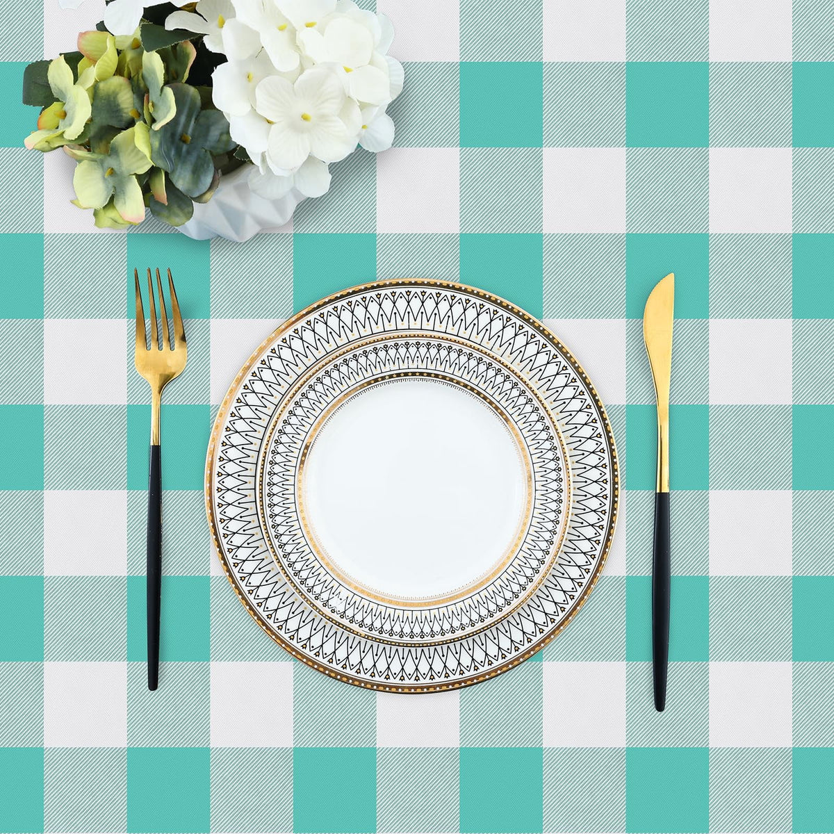 decorUhome Rectangle Tablecloth, Waterproof Vinyl Flannel Backed Table Cloth, Buffalo Wipeable Plastic Table Cover for Kitchen and Outdoor, Black and White, 60" x 84"