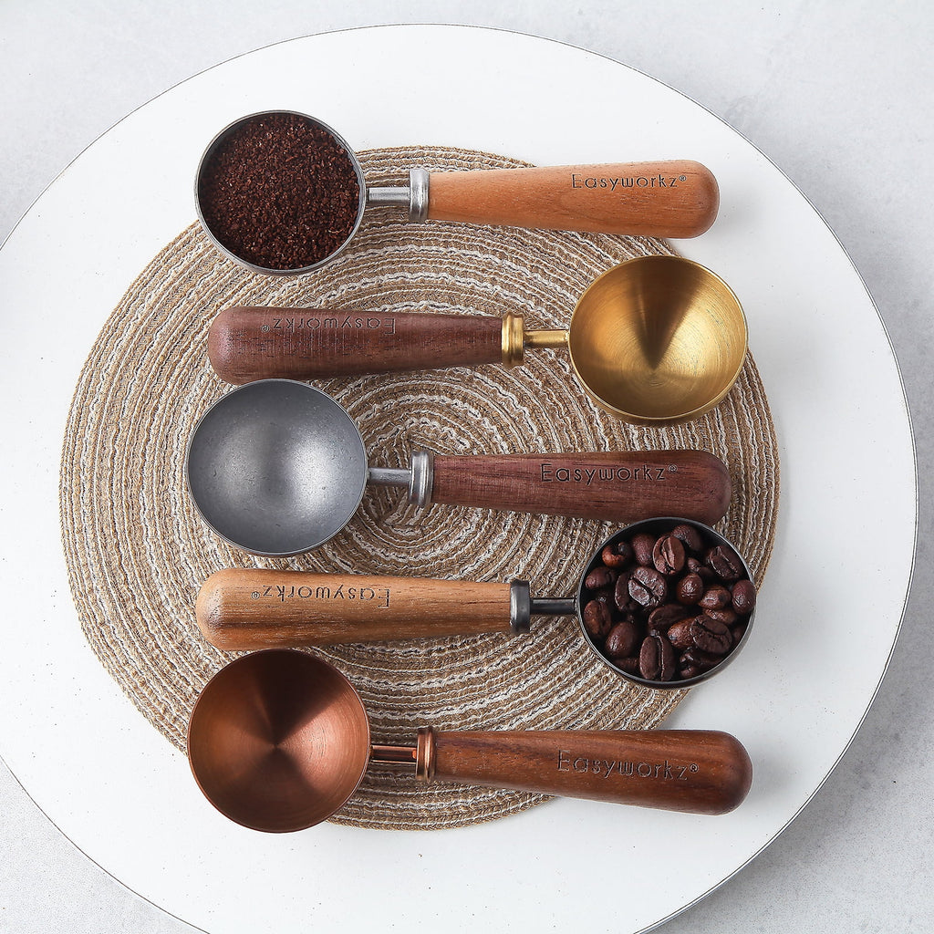 Easyworkz Retro Stainless Steel Coffee Scoop with Walnut Handle 10g / 1 Tbsp Coffee Measuring Spoon, Rose Gold