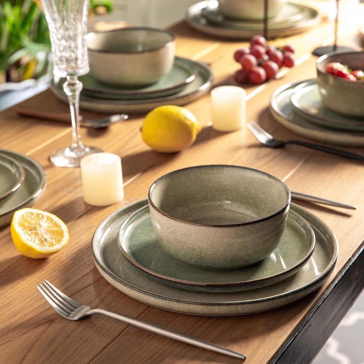 AmorArc Ceramic Plates Set of 6, 8.5 Inch Handmade Reactive Glaze Stoneware Plates set for Dessert, Salad, Appetizer, Dinner, Microwave & Dishwasher Safe, Scratch Resistant-Gade Green