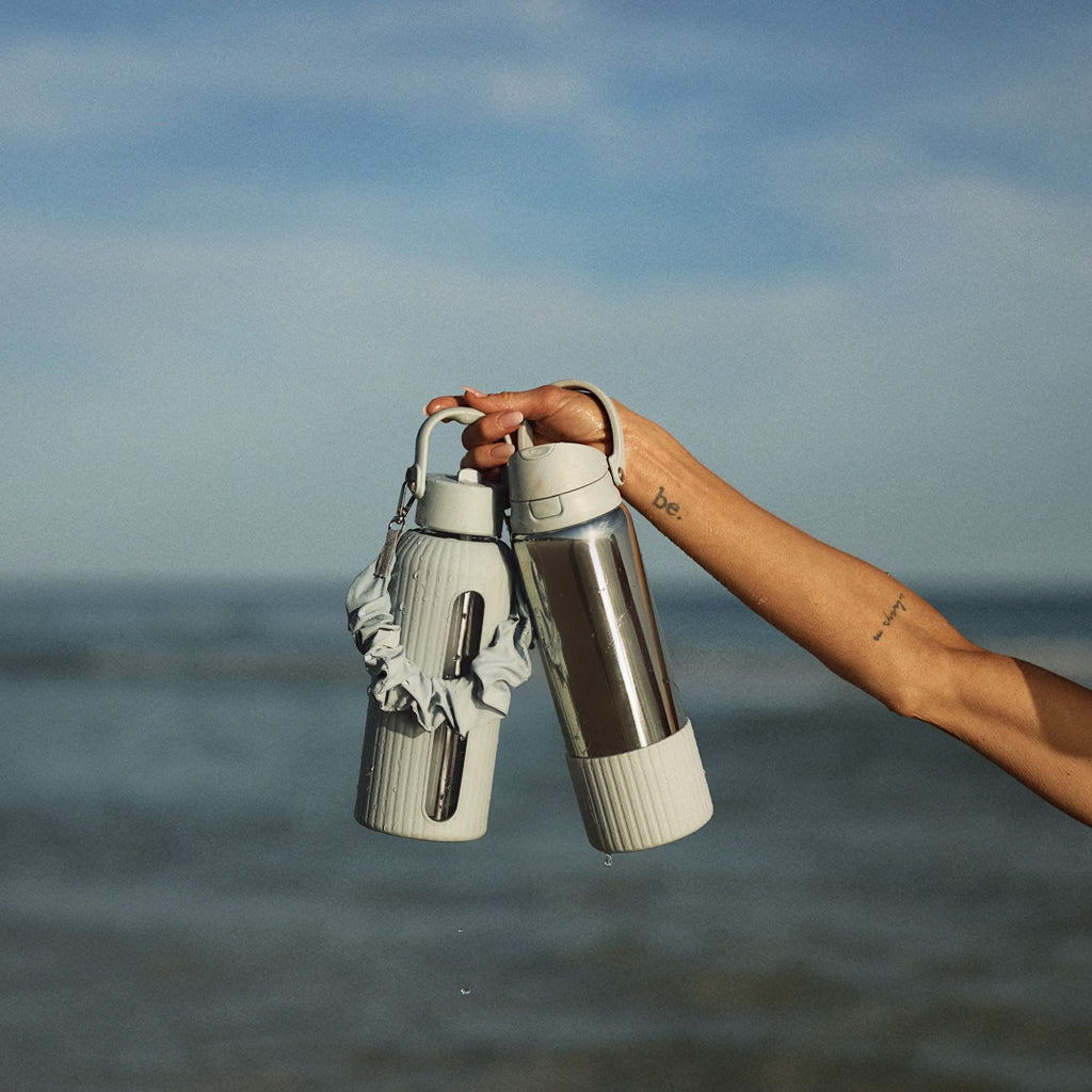 Mary Lawless Lee x TAL 32oz Stainless Steel 2-in-1 Straw and Chug Water Bottle with Push Lid and Strap, Stripes
