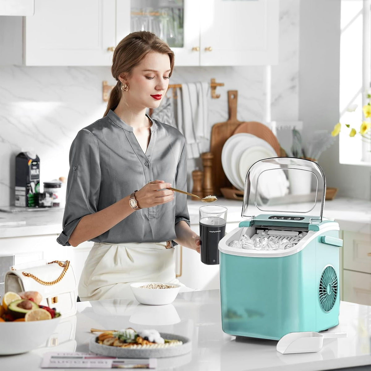 Havato Countertop Ice Maker, 8 Bullet Ice Cubes in 6 Mins, 26lbs/24H, w/ Scoop & Basket, White
